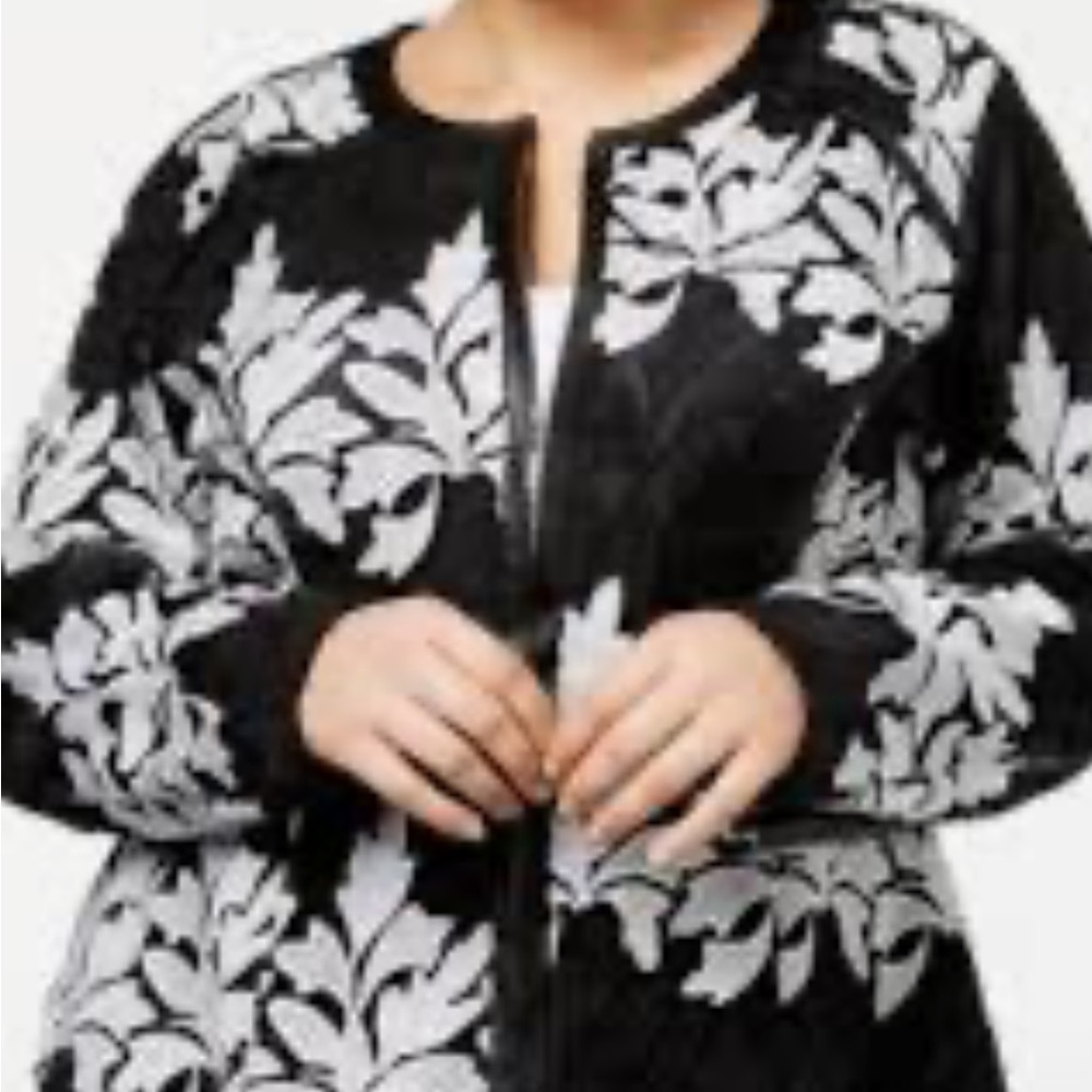 Black and White Floral Cardigan